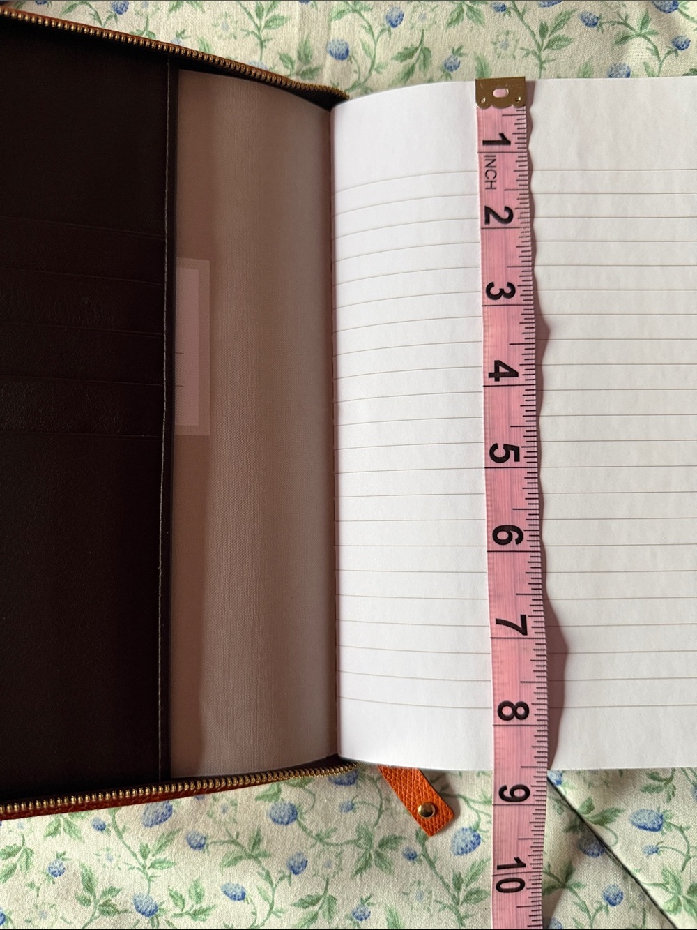 Loewe Orange Home Office Planner - Picture 15 of 17